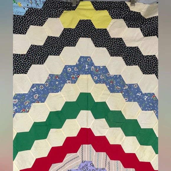 Vintage Antique Hexagon Unfinished Quilt Top Handmade Hand Sewn 72 x 93 - Picture 5 of 13